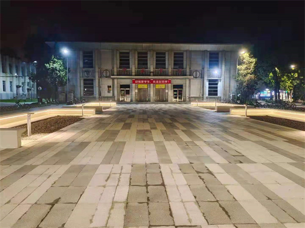 北京大學